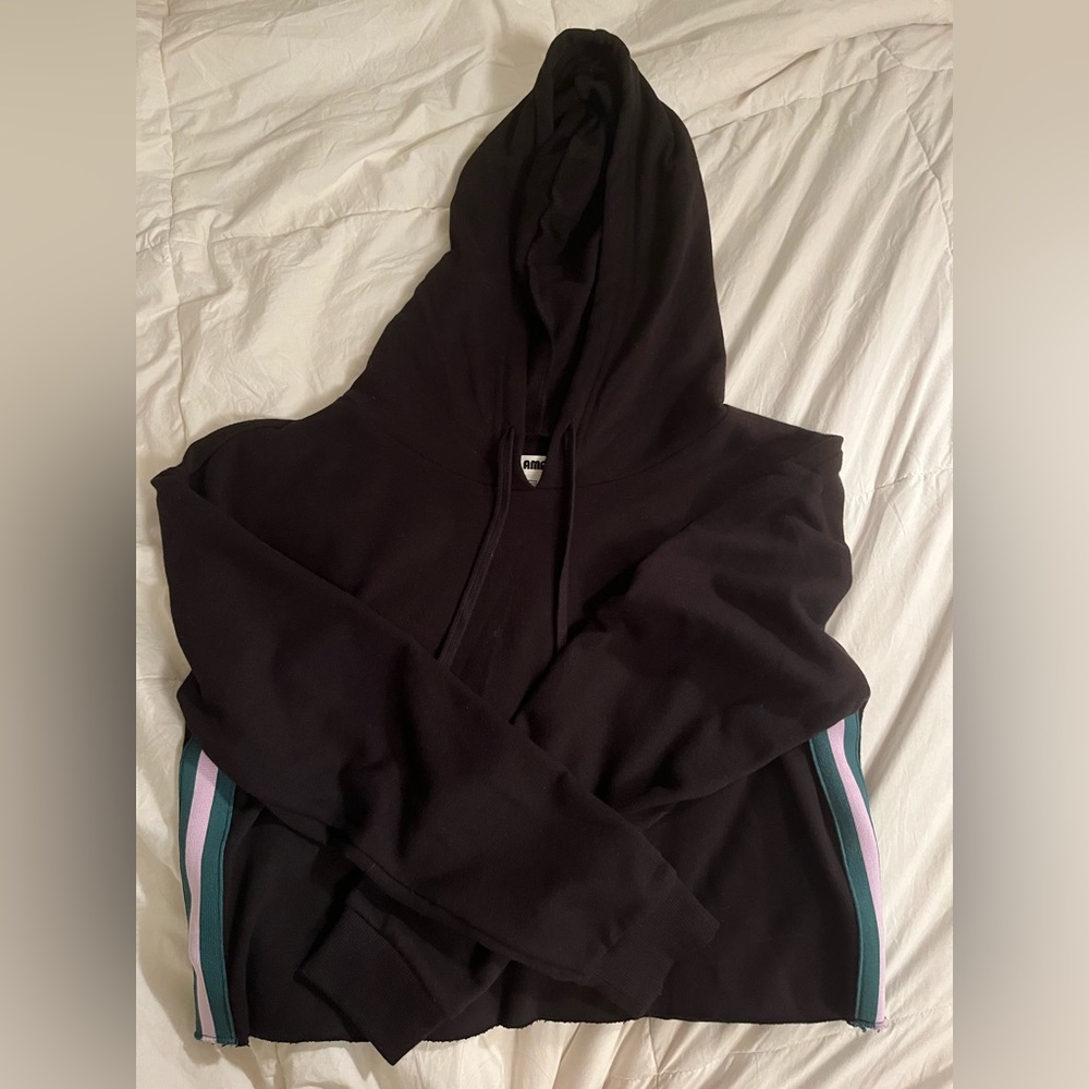 AMP cropped side strip black sweatshirt